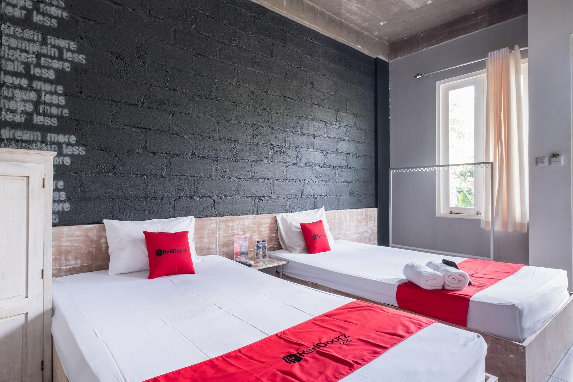 Reddoorz @ Pecatu Ungasan Hotel Екстериор снимка